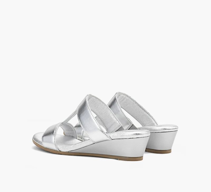 CORA SANDAL