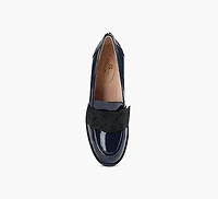 GIANNA HEELED LOAFER