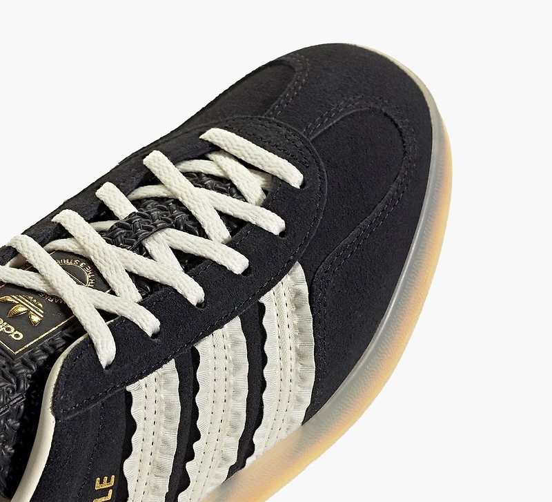GAZELLE INDOOR
