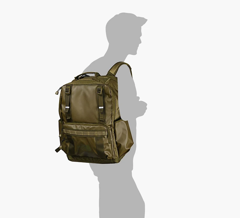 BASECAMP DAYPACK BACKPACK