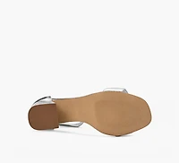 MISTY HEEL