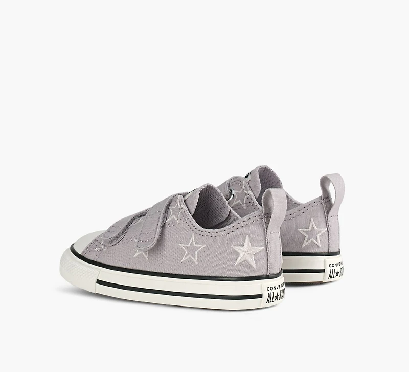 CHUCK TAYLOR ALL STAR STARRY EASY ON
