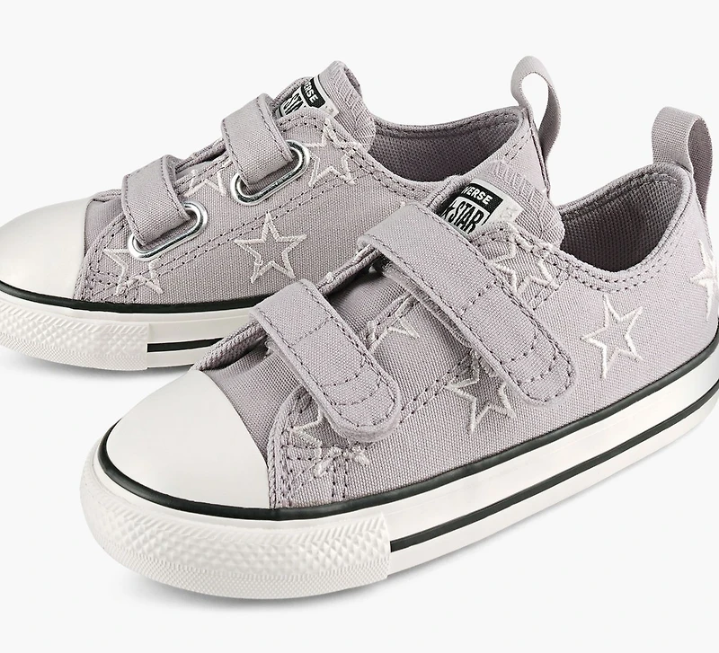CHUCK TAYLOR ALL STAR STARRY EASY ON