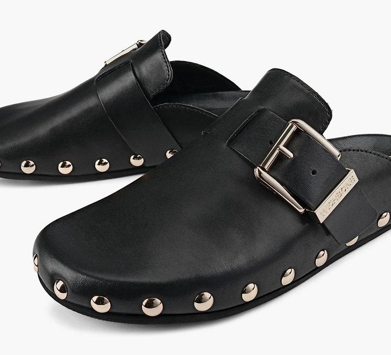 ROXANNE CLOG