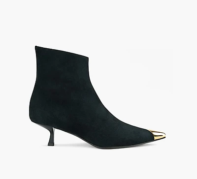 MELANIE BOOTIE