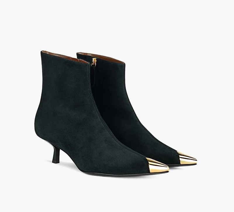 MELANIE BOOTIE