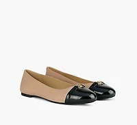 MANDY FLAT