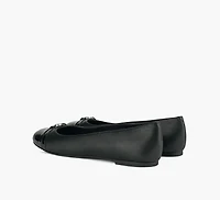 MANDY FLAT