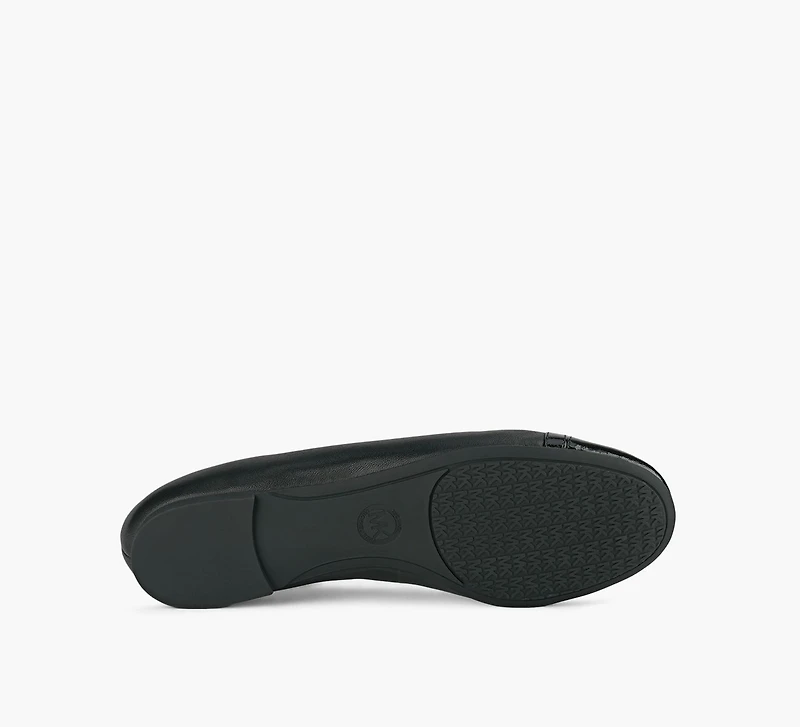 MANDY FLAT