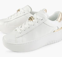 DOTTIE LACE UP
