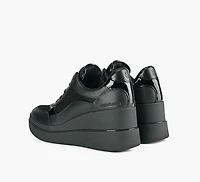 EMMY WEDGE TRAINER