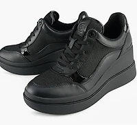 EMMY WEDGE TRAINER
