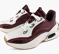 TONI TRAINER