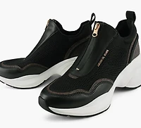 ZUMA SLIP ON TRAINER