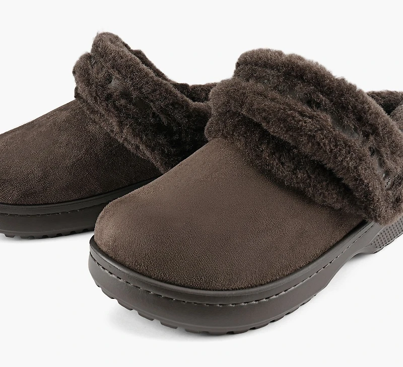 CLASSIC UNFURGETTABLE SUEDE CLOG