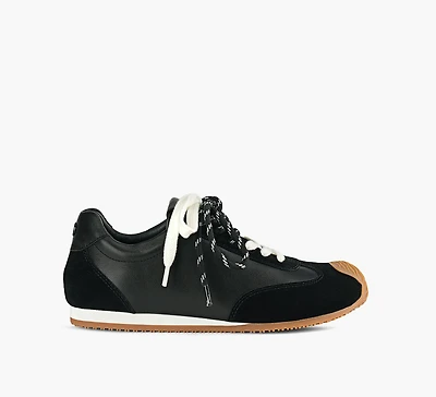 QUINN SNEAKER