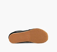 QUINN SNEAKER
