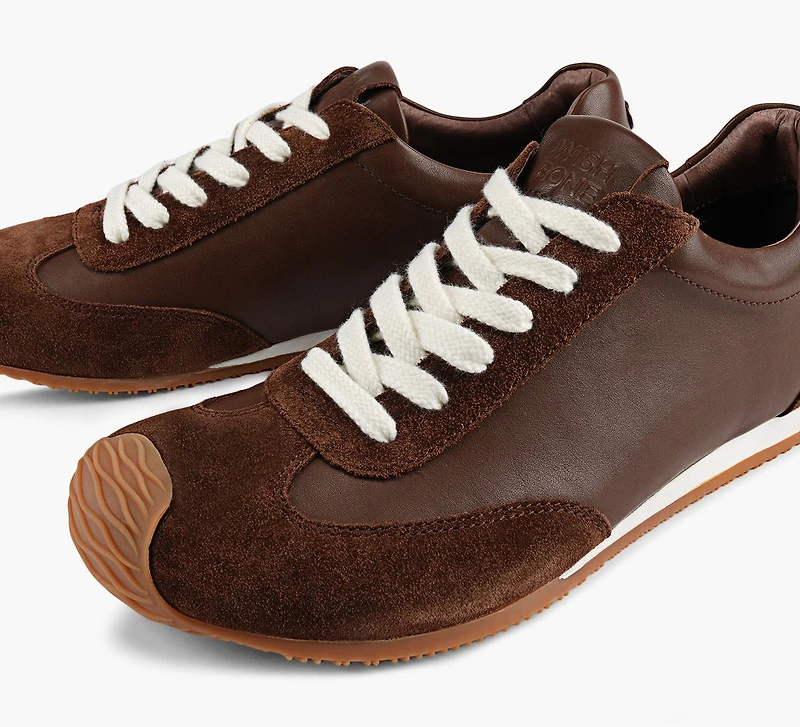 QUINN SNEAKER