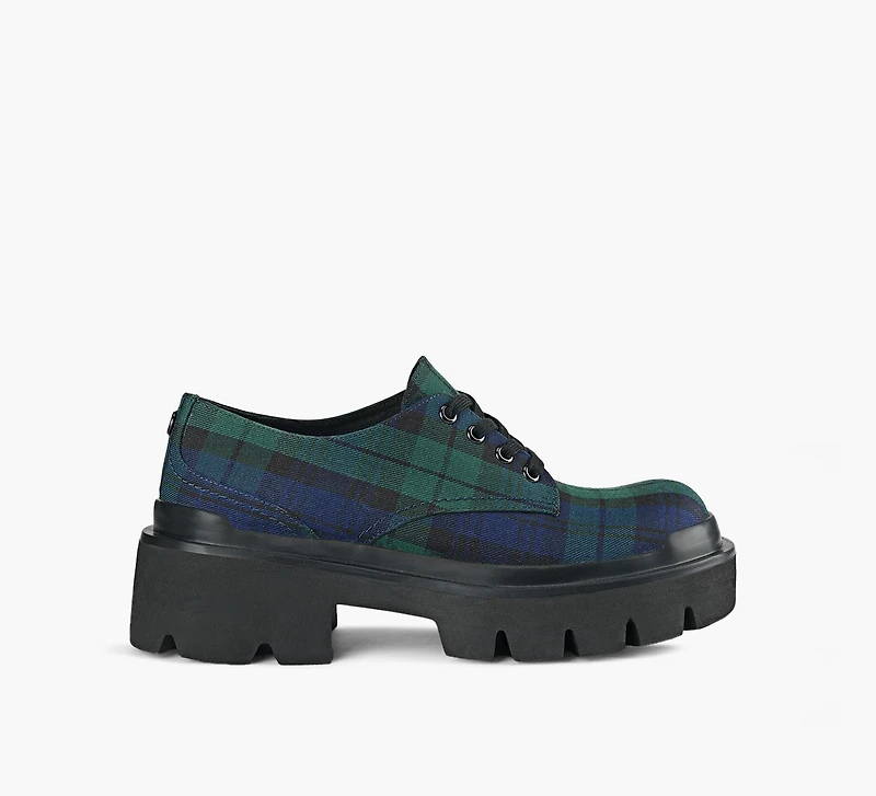 BLAIR LACE UP