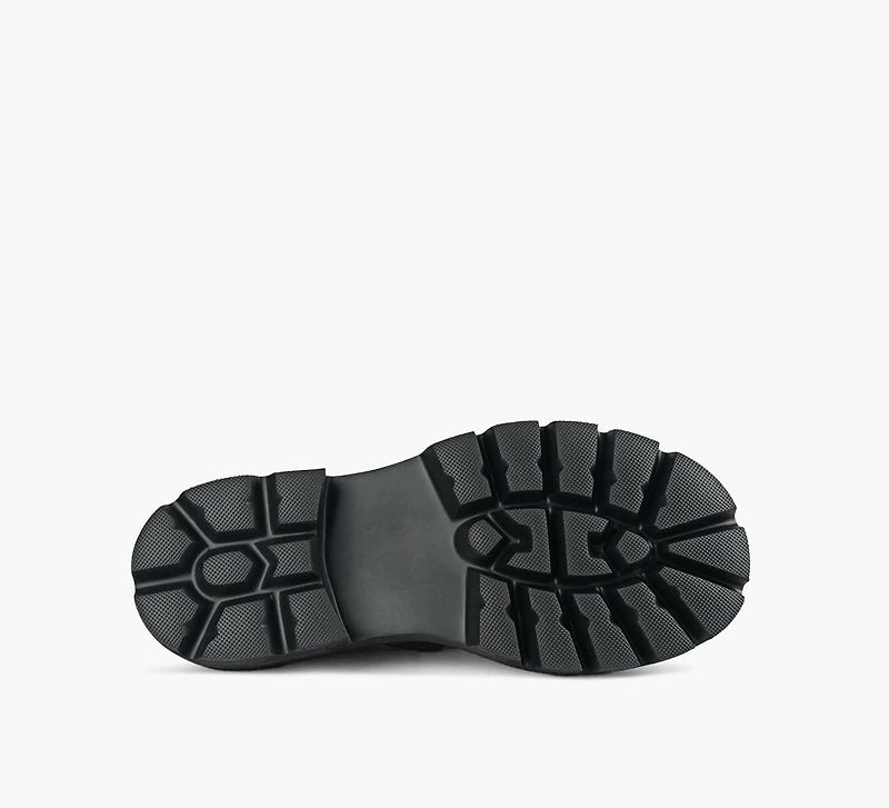 BLAIR LACE UP