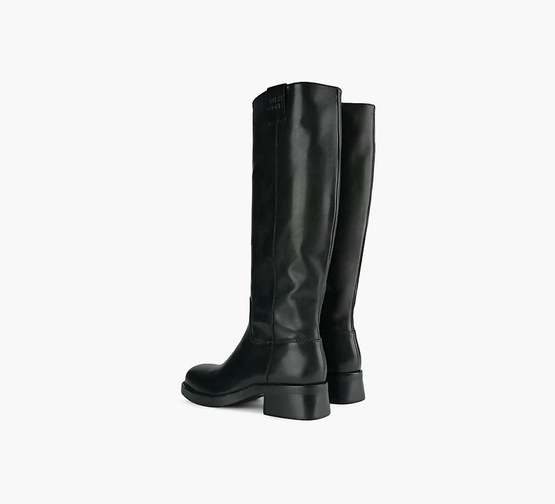 INES BOOT