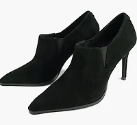 NICOLETTE SHOOTIE