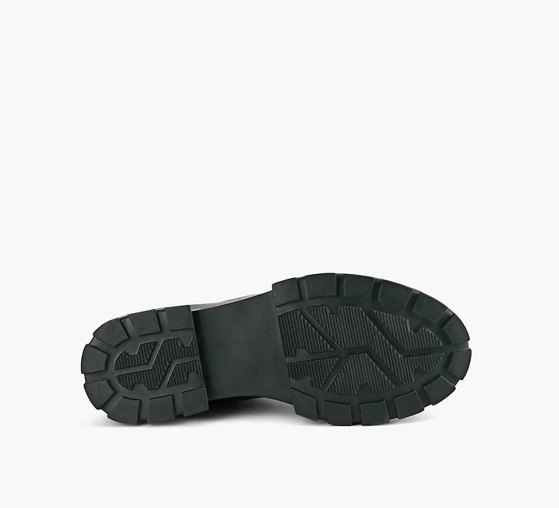 FLORA BOOT