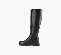 FLORA BOOT