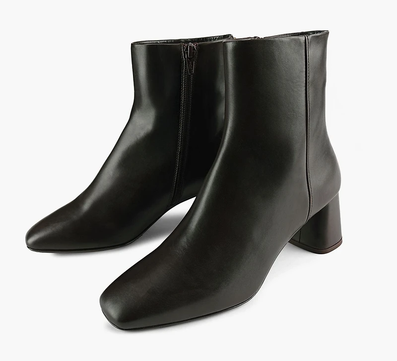 LUPINE BOOTIE