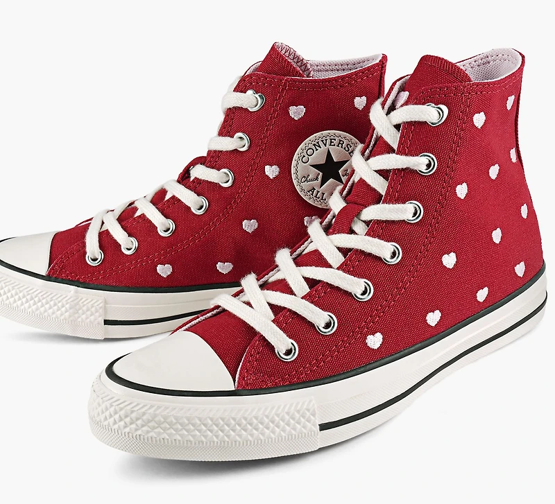 CHUCK TAYLOR ALL STAR HEARTS & ROSES