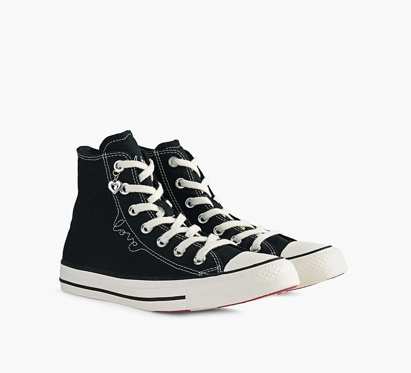 CHUCK TAYLOR ALL STAR