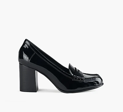 BOULDER HEELED LOAFER