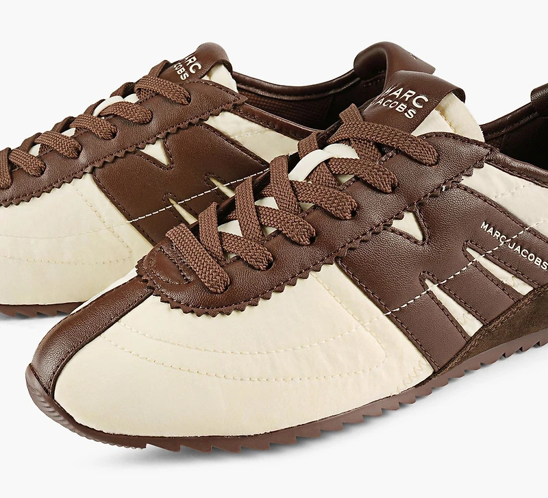 THE 400 BLEECKER RNR