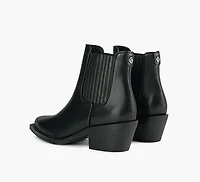 HELEN BOOTIE