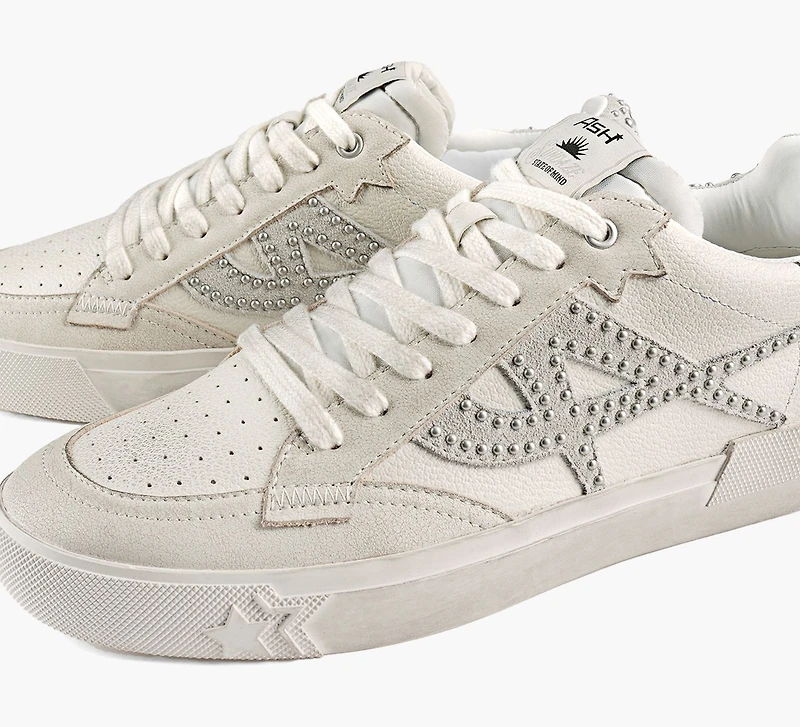 BASKET MOONLIGHT CLOUTÉE