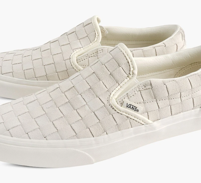 CLASSIC SLIP-ON