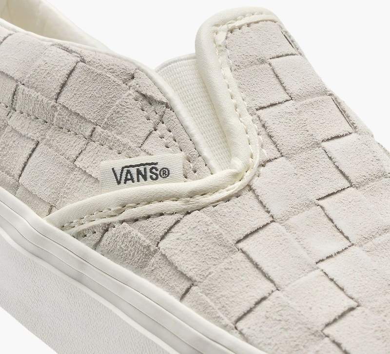 CLASSIC SLIP-ON