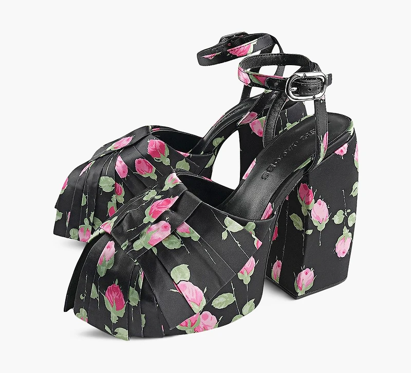 THE BOW PLATFORM HEEL