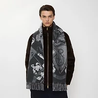 Etched Knight Cashmere Scarf in Monochrome | Burberry® Official