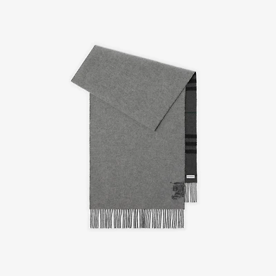 Wide Reversible Check Cashmere Scarf in Charcoal grey/vine green | Burberry® Official