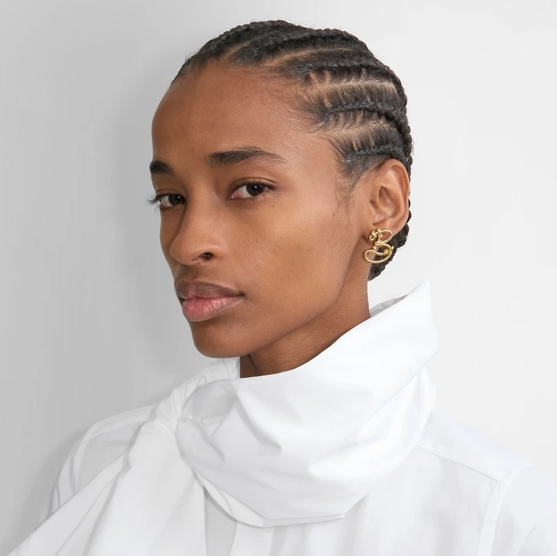 Nautical Knot Stud Earrings​ in Gold