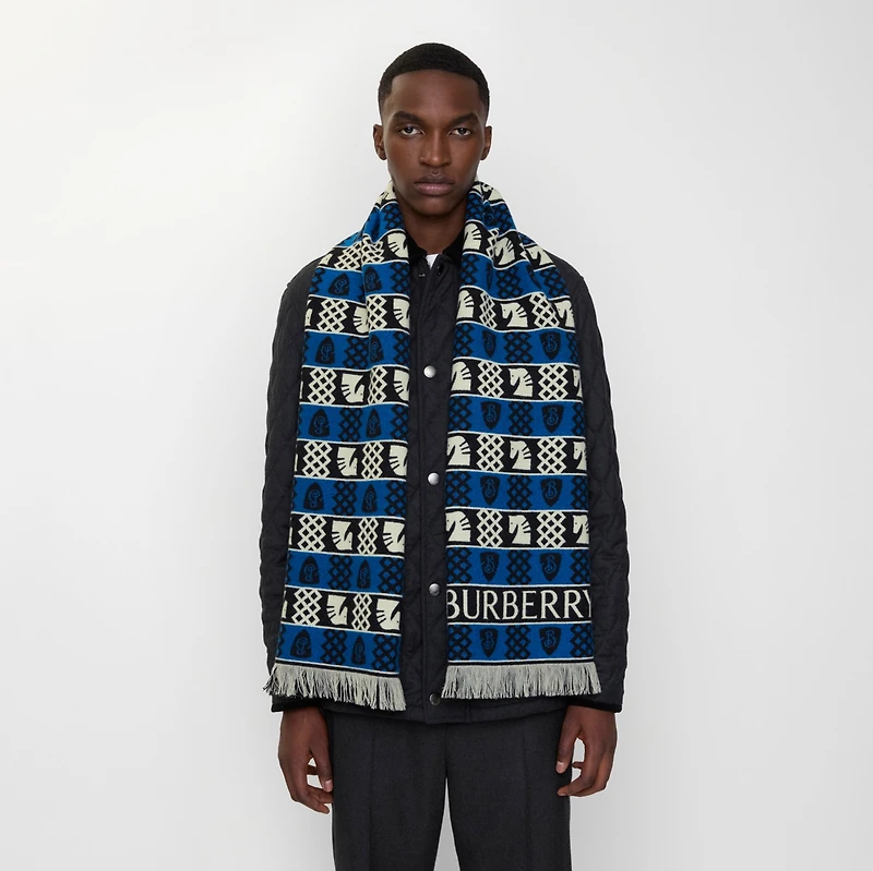 Chess Fair Isle Wool Scarf in Black/calico white/knight blue | Burberry® Official