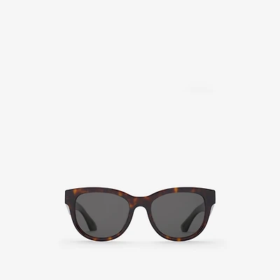 Round Sunglasses in Dark havana | Burberry® Official