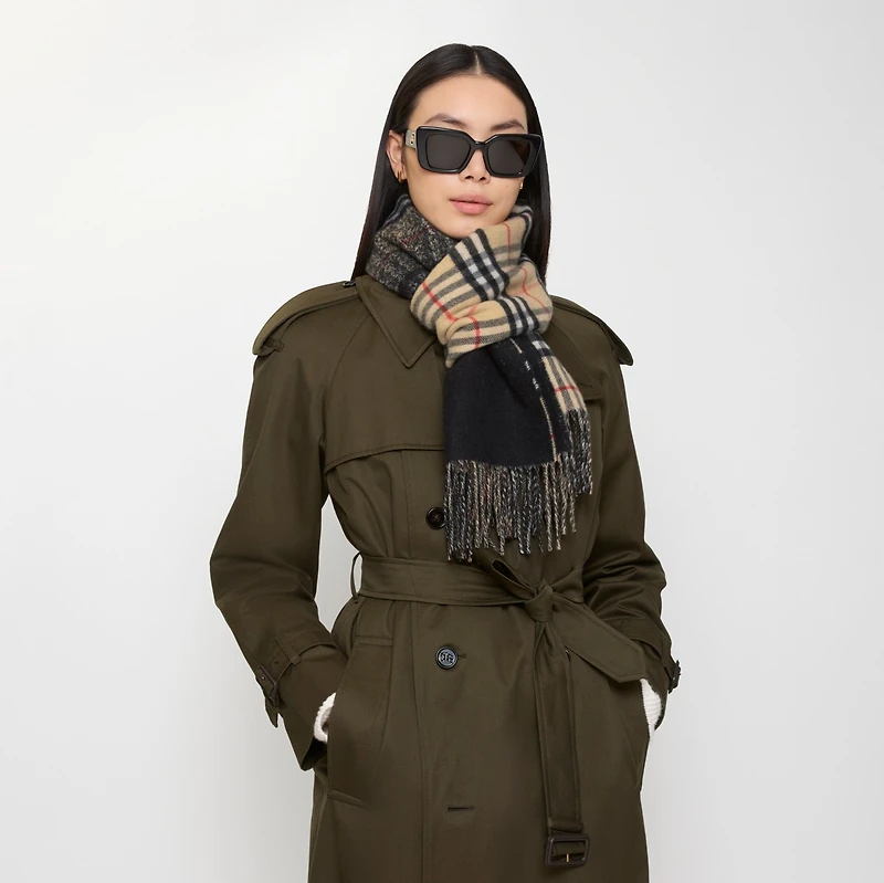 Gradient Check Cashmere Scarf in Sand beige | Burberry® Official