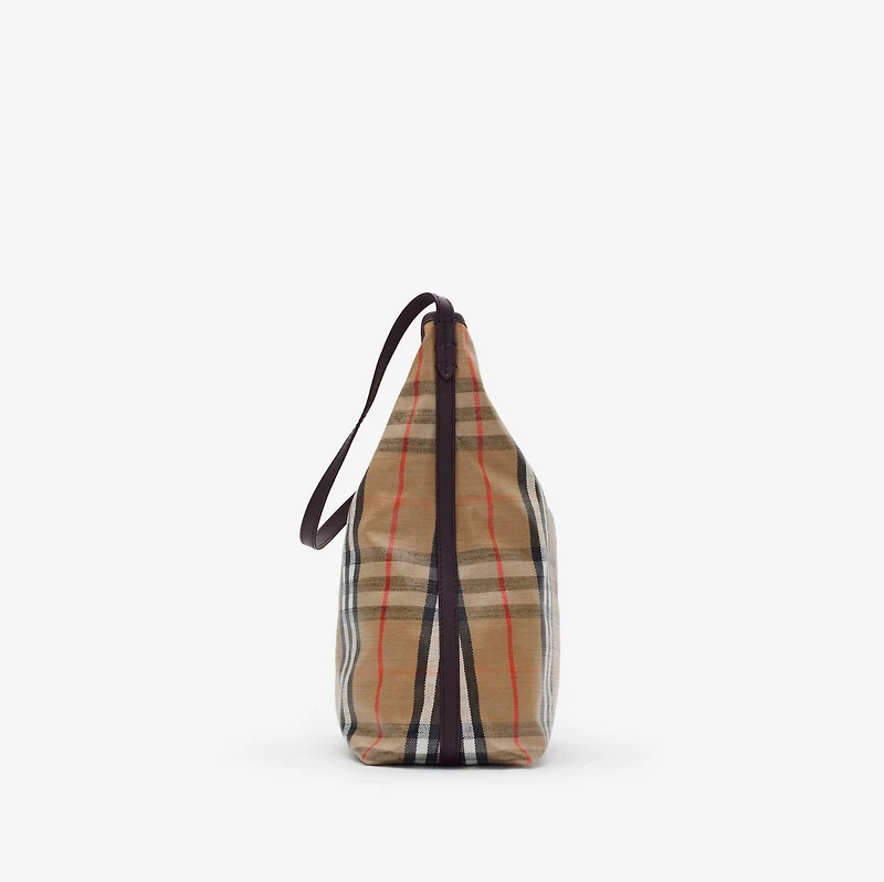 Medium Highlands Shoulder Bag in Sand beige - Women, Cotton, Linen | Burberry® Official