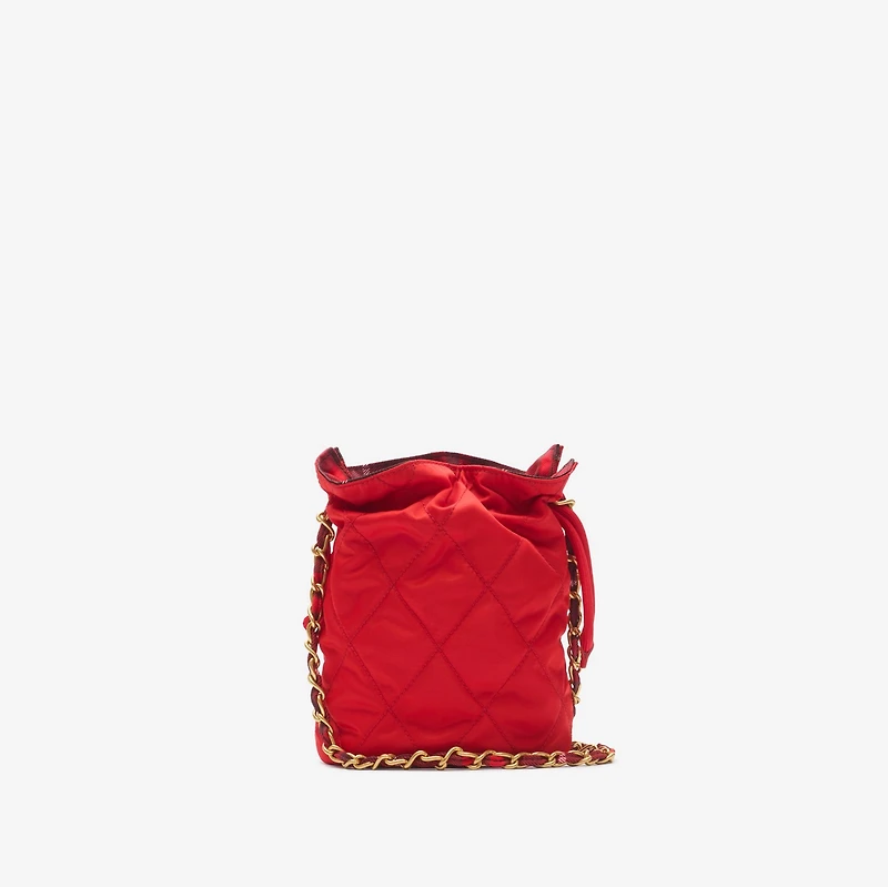 Horseshoe Chain Pouch in Sash purple - Women | Burberry® Official