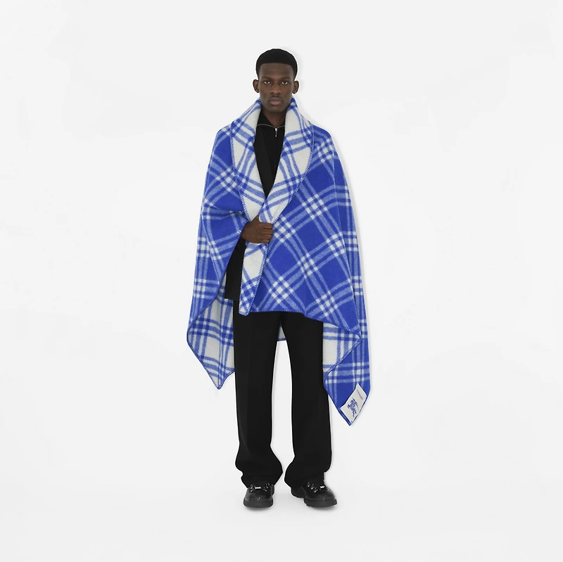 Check Wool Blanket in Knight | Burberry® Official