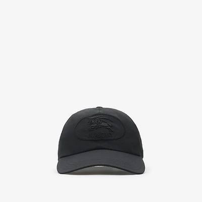 Knight Stamp Nylon Baseball Cap in Black/sand beige - Men | Burberry® Official