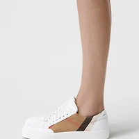 Check Detail Leather Sneakers in HOUSE CHECK/ OPTIC WHITE - Women | Burberry® Official