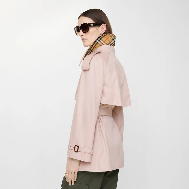 Short Tropical Gabardine Fitzrovia Trench Coat in Pale sugar pink - Women | Burberry® Official